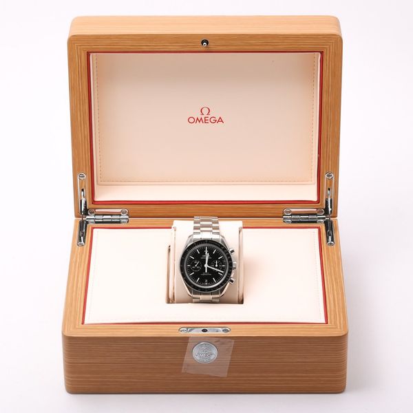 Omega Speedmaster Moonwatch 311.30.44.51.01.002